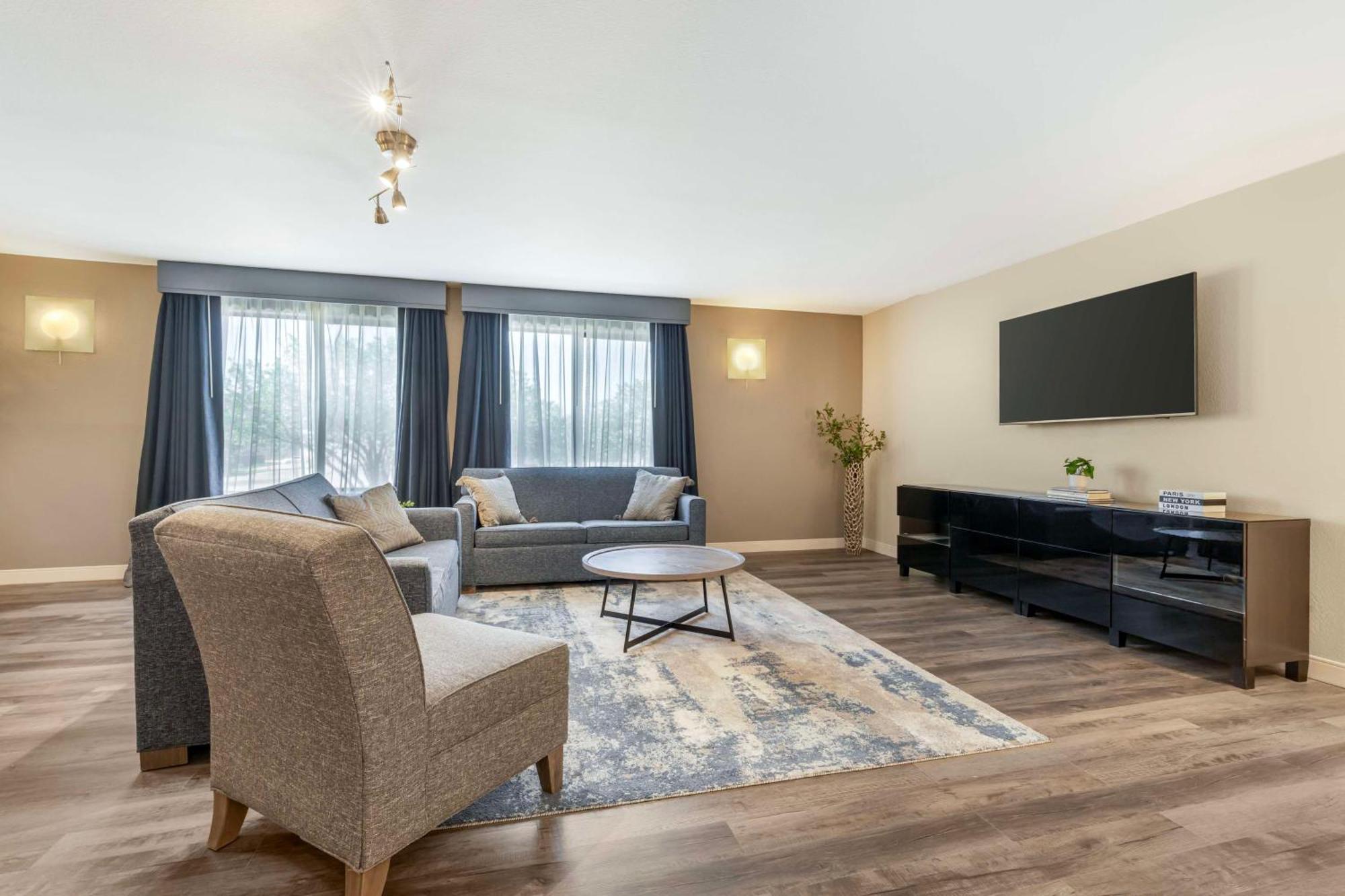 Best Western Plus Lewisville Flower Mound Εξωτερικό φωτογραφία